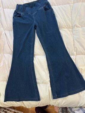 HALARA Dark Blue Flare Jeans with Stretch Waistband